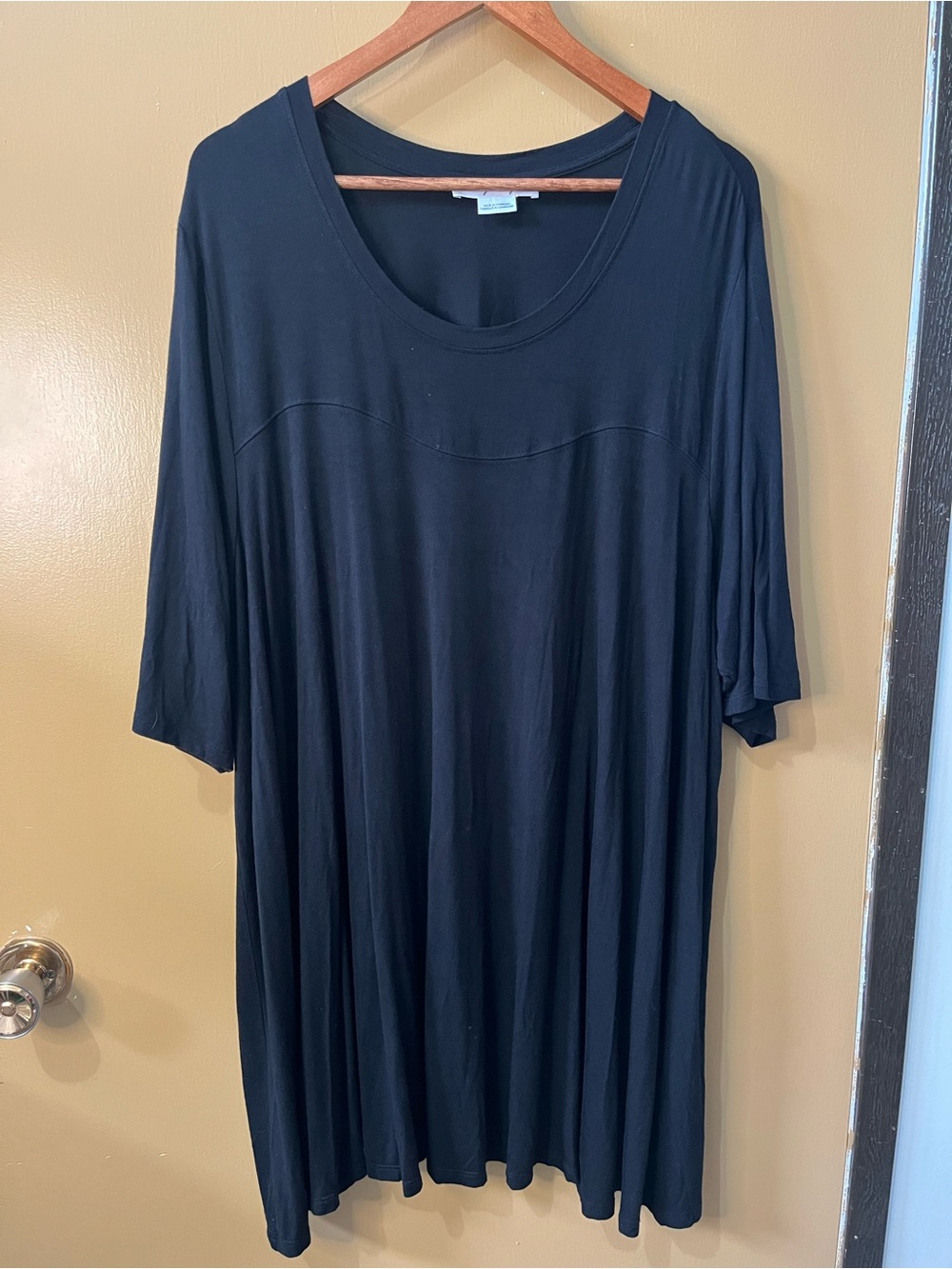 Penningtons Black Tunic Top 4X